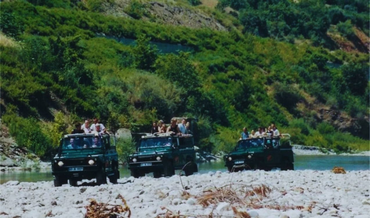 Jeep Safari – Niezapomniana Przygoda w Górach Taurus