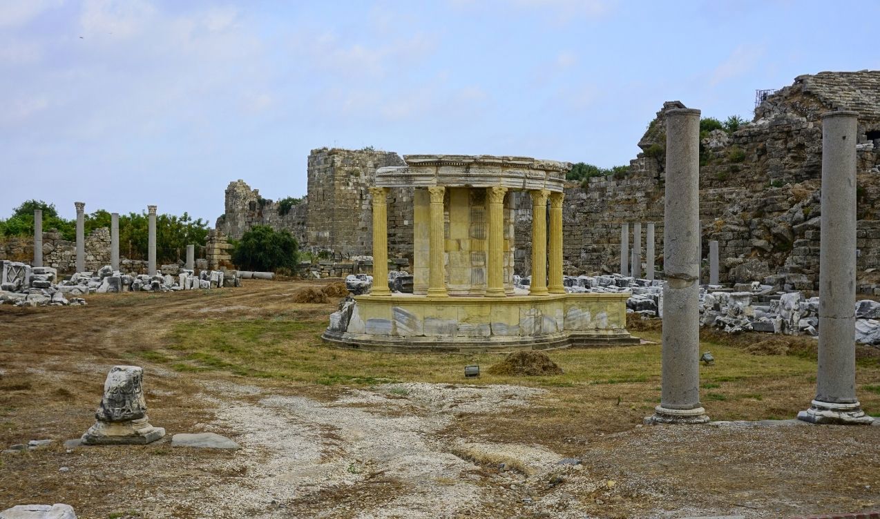 Turkusowy Antyk – Side i Zielony Kanion